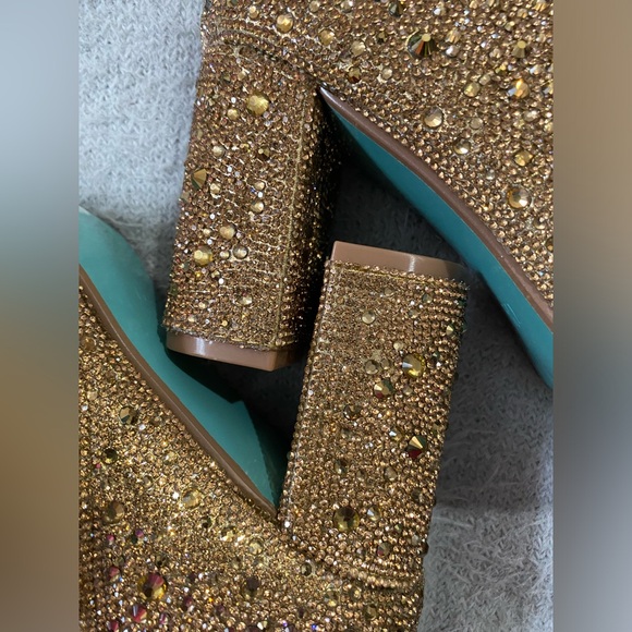 BETSEY JOHNSON • SB-Cady Bootie • Gold Glitter - Picture 10 of 13